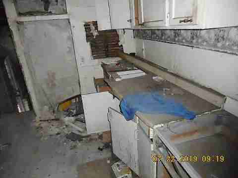 3315 Cortland (19)_m.jpg